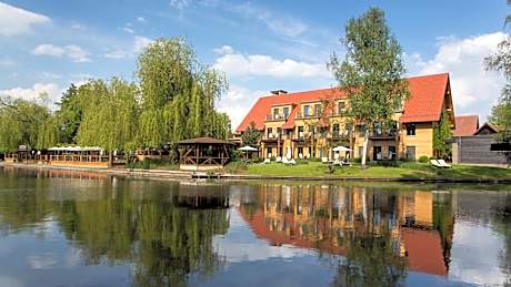 Hotel Strandhaus - Boutique Resort & Spa