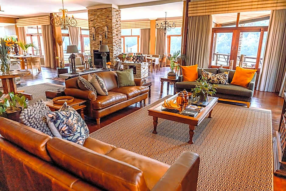 Bambuu Lakeside Lodge