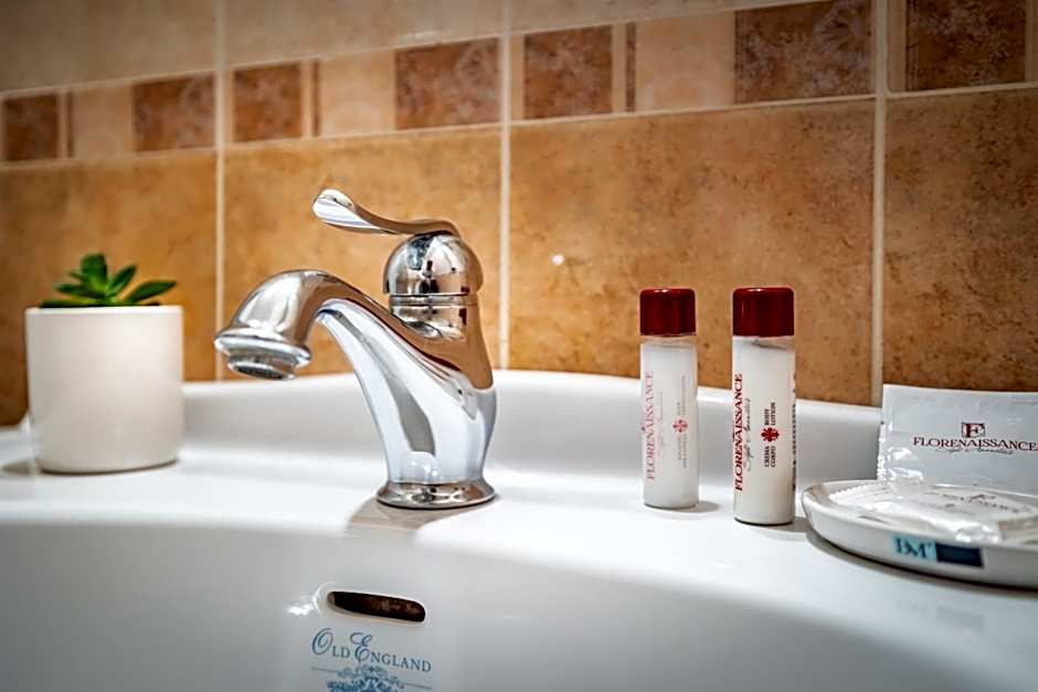 Maison Pitti Florence