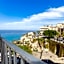 B&B Island Tropea -Sea View Rooms & Suites-