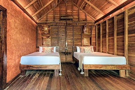 Standard Queen Room with Two Queen Beds