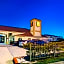 Super 8 by Wyndham Houston Hobby Airport South