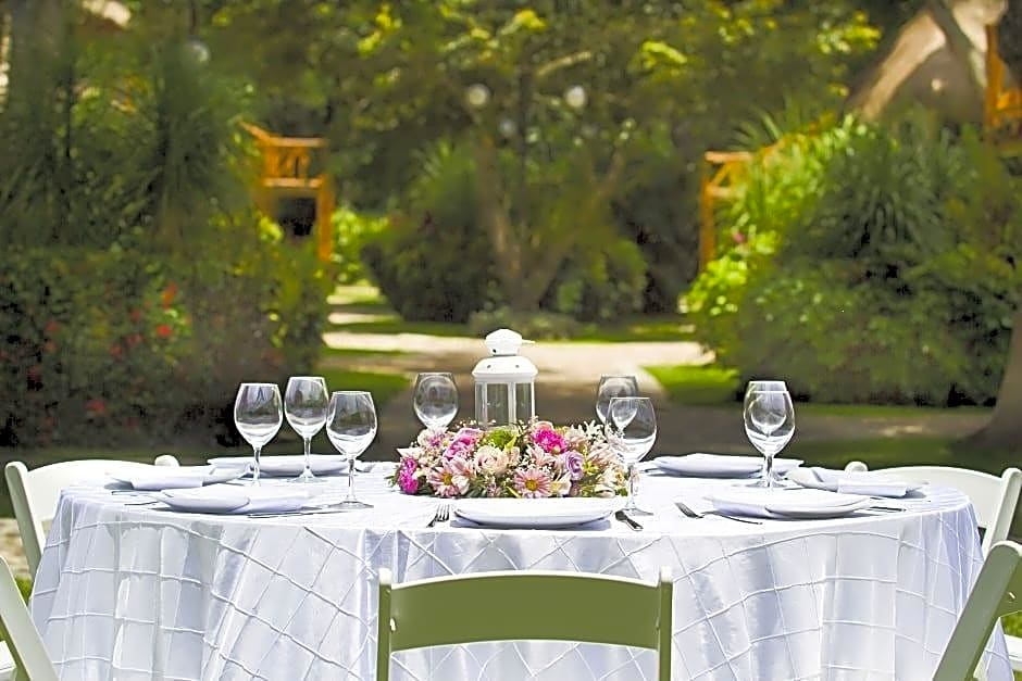 Chicanna Ecovillage Resort