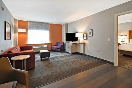 Queen Suite with Two Queen Beds