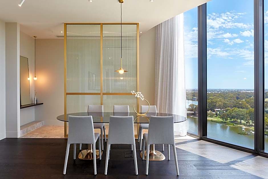 Eos by SkyCity