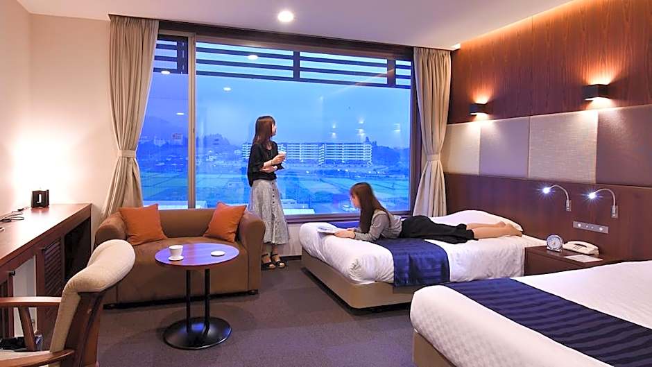 Capital Hotel 1000