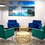 La Quinta Inn & Suites by Wyndham Buffalo Airport