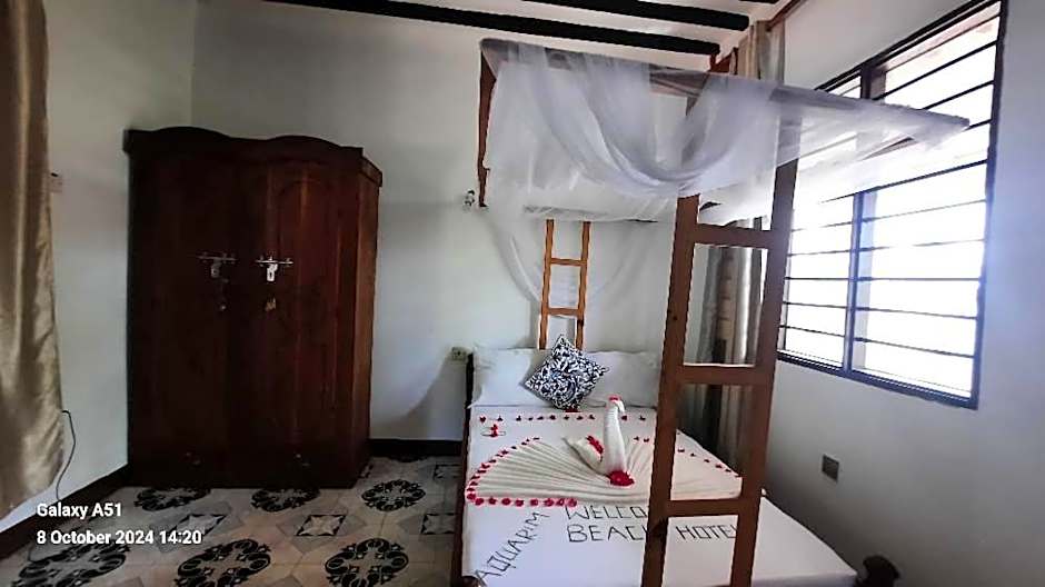 Aquarium Beach House