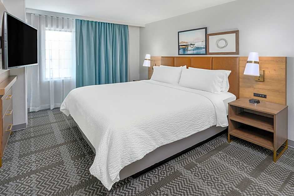 Staybridge Suites Denver - Cherry Creek By IHG