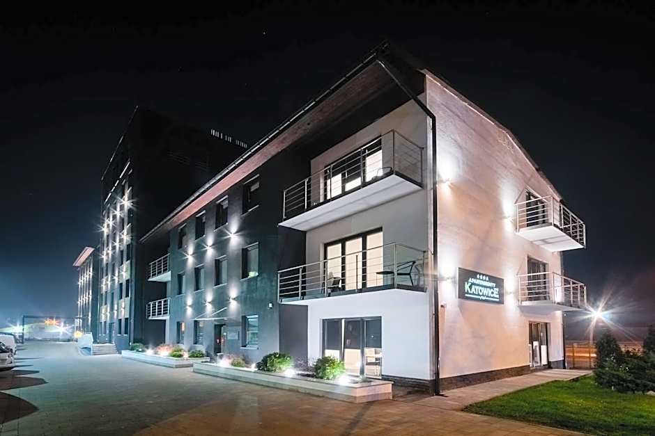 Apartamenty Katowice by Lantier - Swimming Pool Zone