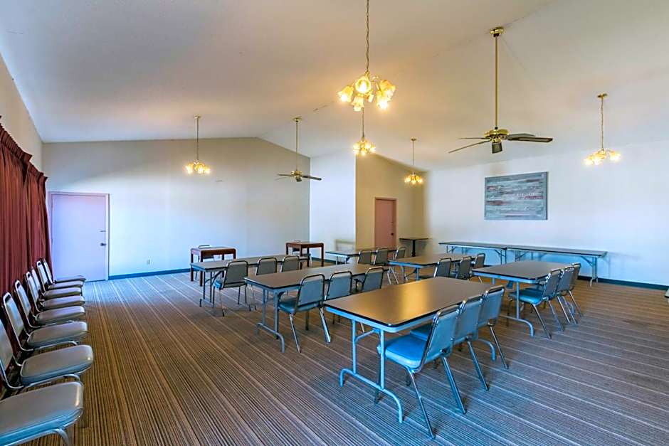 Motel 6-Stephenville, TX