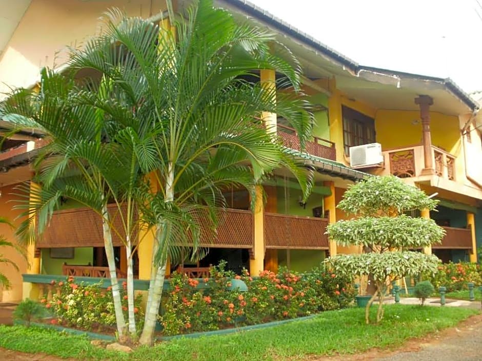Nilketha Villa Eco Hotel