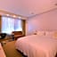Yomi Hotel - ShuangLian MRT