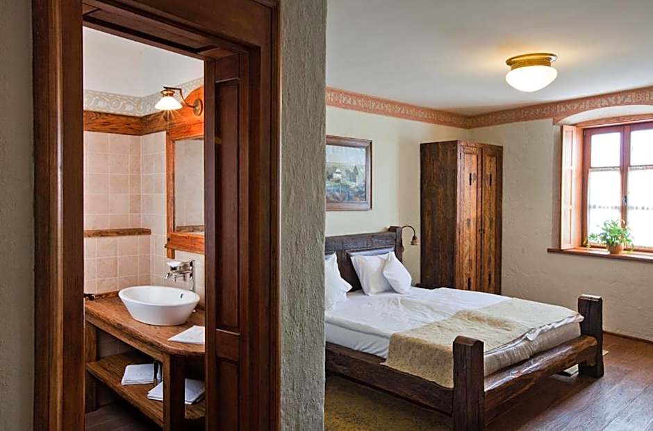 Halasi Pince Panzió