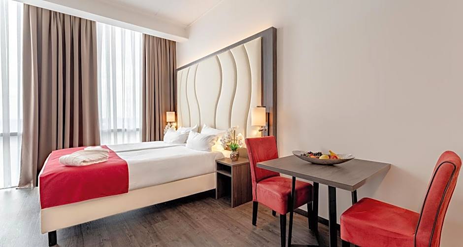 PLAZA Premium Almere