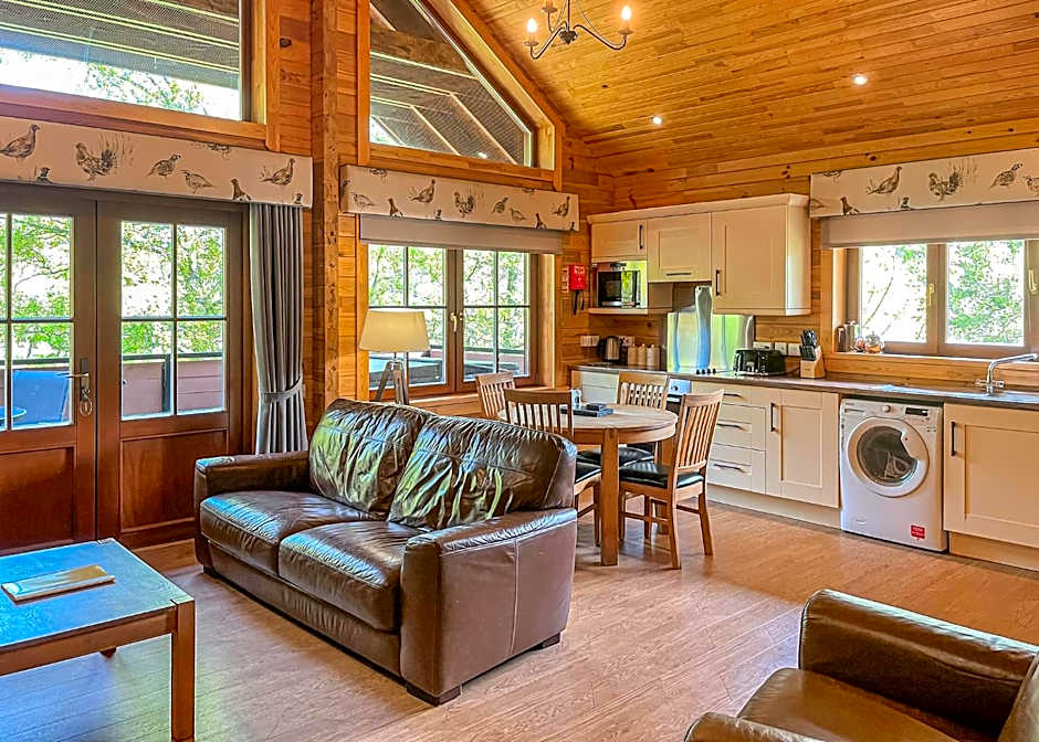 Glen Clova Lodges