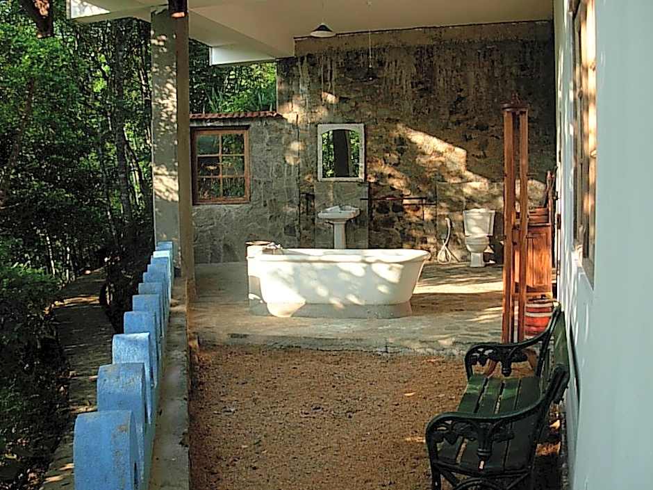 Kandy Samadhi Centre Hotel