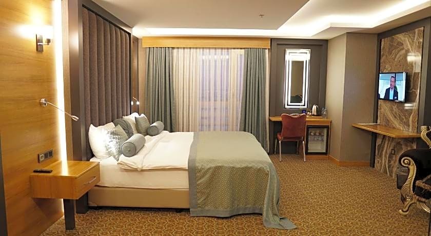Green Prusa Hotel
