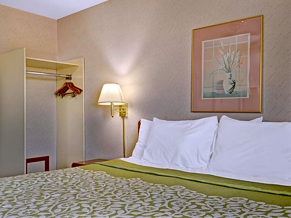 Days Inn by Wyndham Monticello