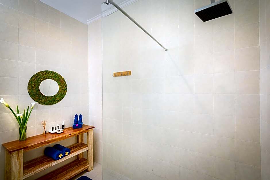 Pino Residence Seminyak Bali