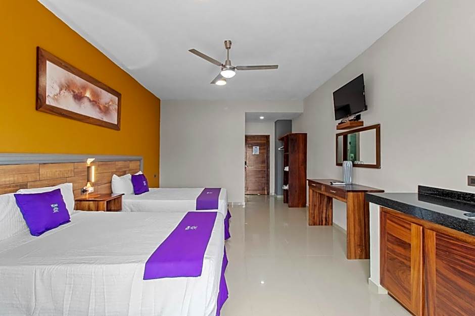 Hotel Yeah Rincón de Guayabitos