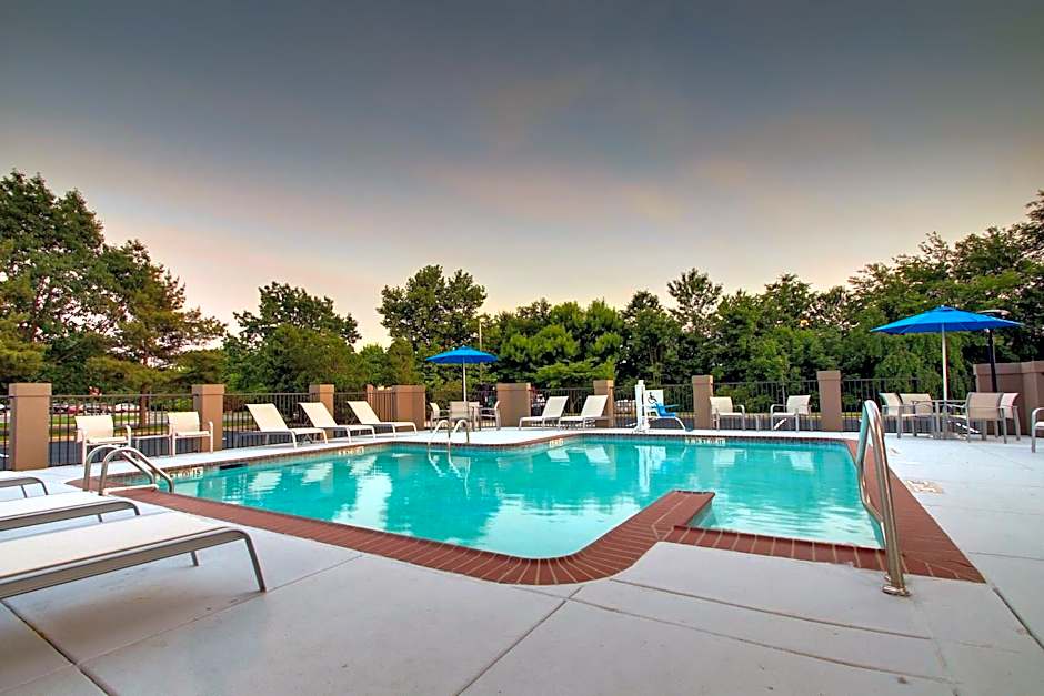 Holiday Inn Express Voorhees - Mt. Laurel By IHG