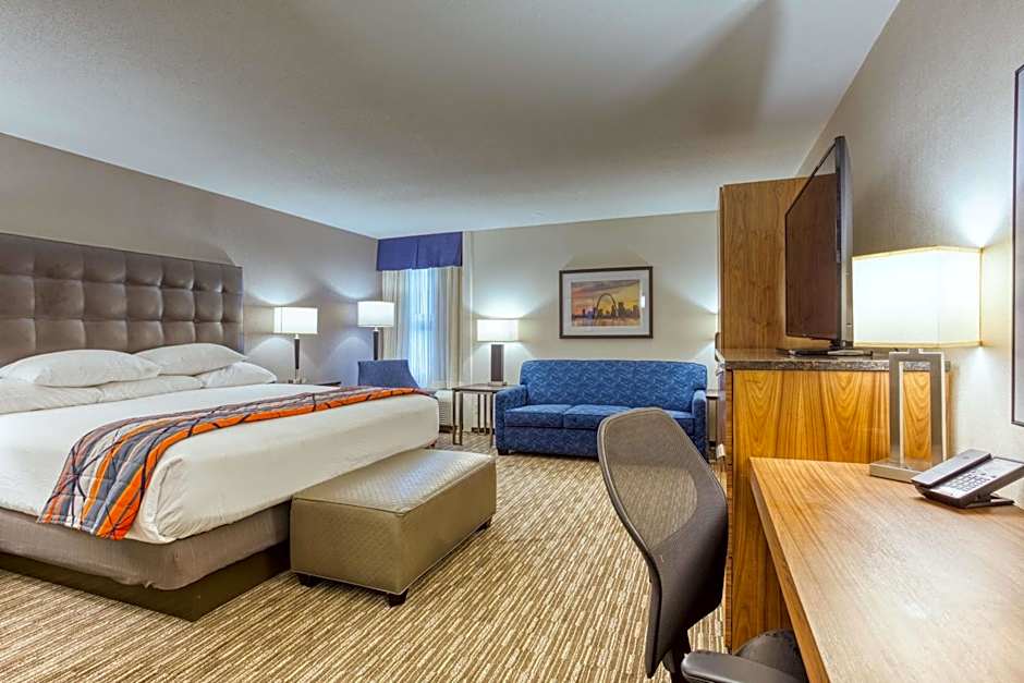 Drury Inn and Suites St Louis Collinsville
