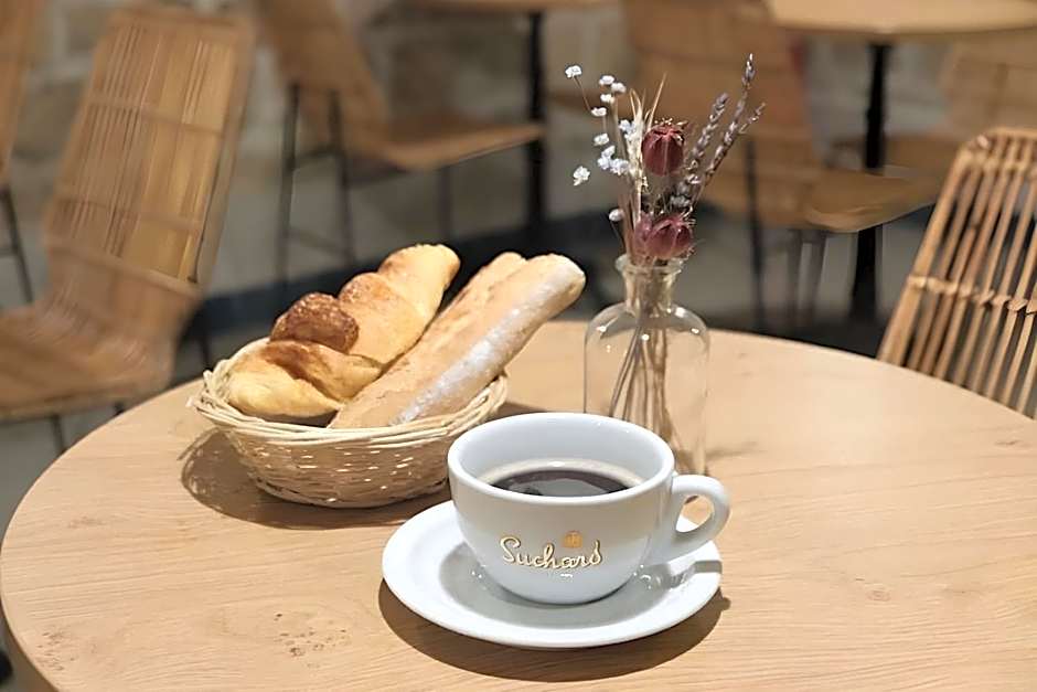 Hipotel Paris PÃ¨re-Lachaise RÃ©publique