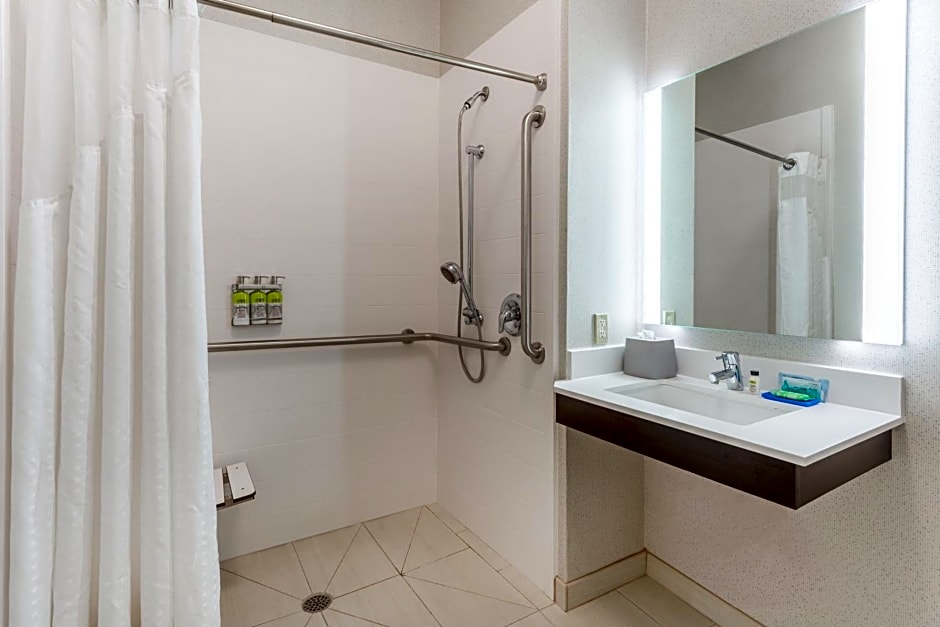 Holiday Inn Express & Suites White Haven-Lake Harmony By IHG