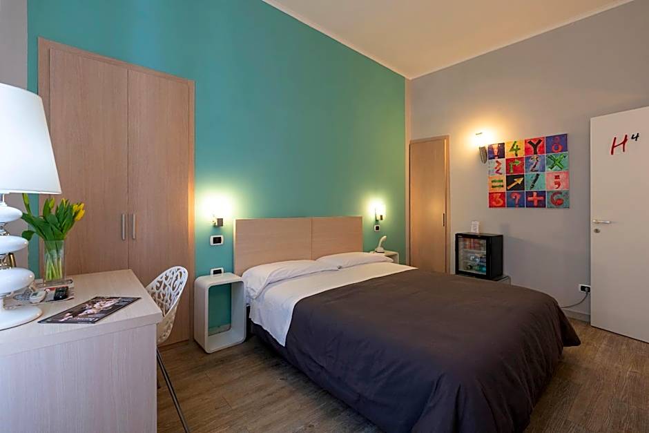 H Rooms Boutique Hotel