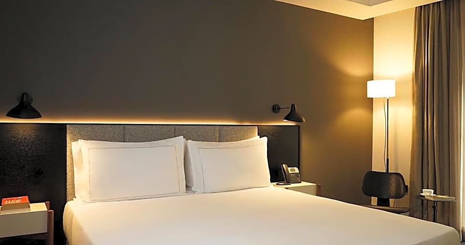 Mercer Plaza Sevilla 5 GL