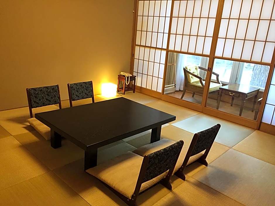 Kyu Karuizawa Hotel Otowa No Mori