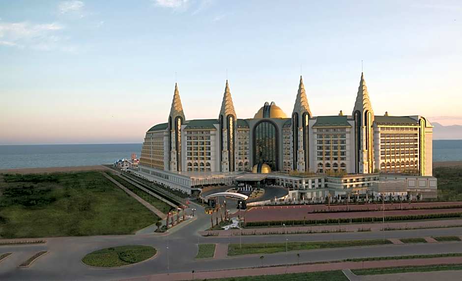 Delphin Imperial Lara