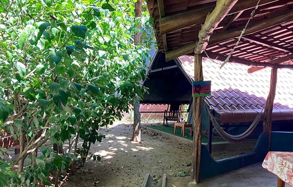 TamaHostel & Glamping