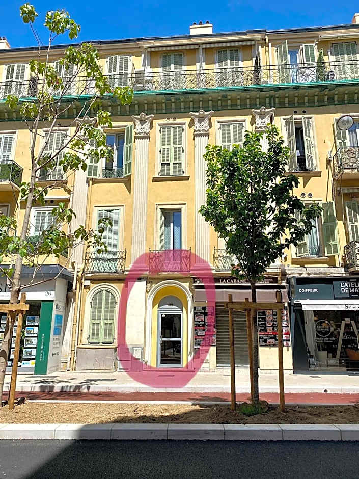 Petit cocon en duplex - Centre-ville & plage à 2 minutes