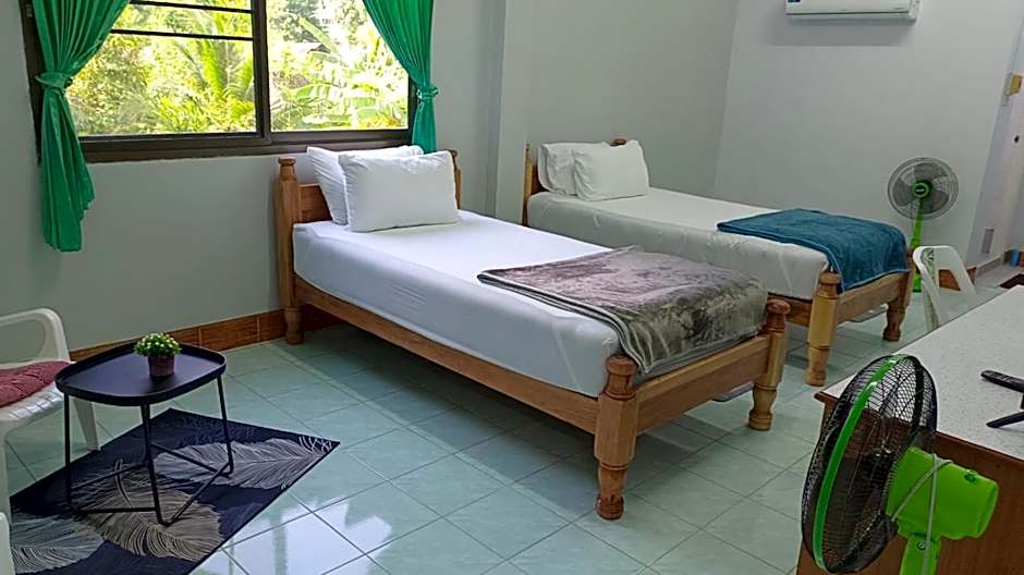 Mountain View Hostel - Krabi Airport near Wat ThamSuea