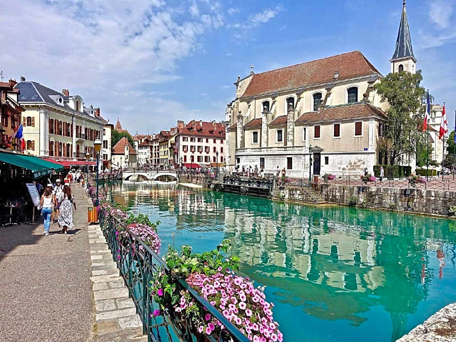 Campanile Annecy - Cran Gevrier