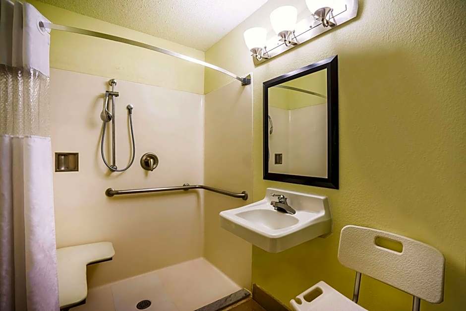 La Quinta Inn & Suites by Wyndham Baltimore South/Glen Burnie