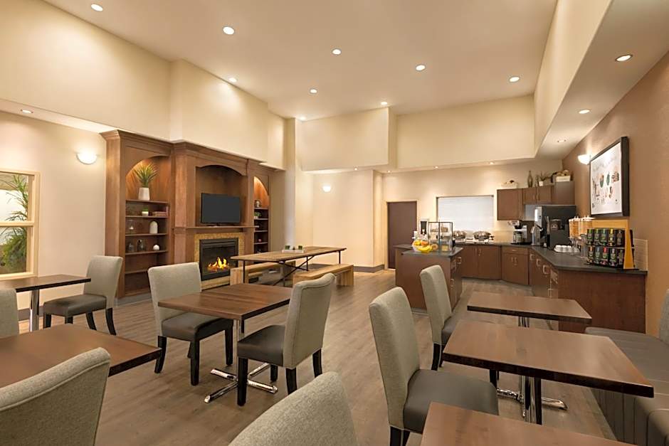 Ramada by Wyndham Drayton Valley