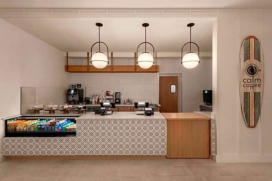 Courtyard by Marriott Anaheim Theme Park Entrance