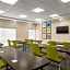 Holiday Inn Express & Suites - Ukiah By IHG
