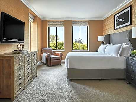 Fairmont Miramar Hotel and Bungalows