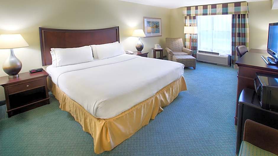 Holiday Inn Express Indianapolis Airport By IHG