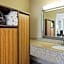 Super 8 By Wyndham Asheville Airport