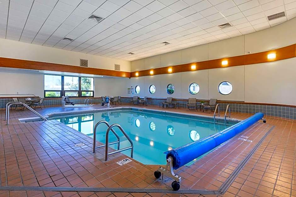 Garner Hotel Butte by IHG