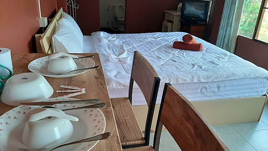 Photo 1 of 2 of Deluxe 2 Double Beds
