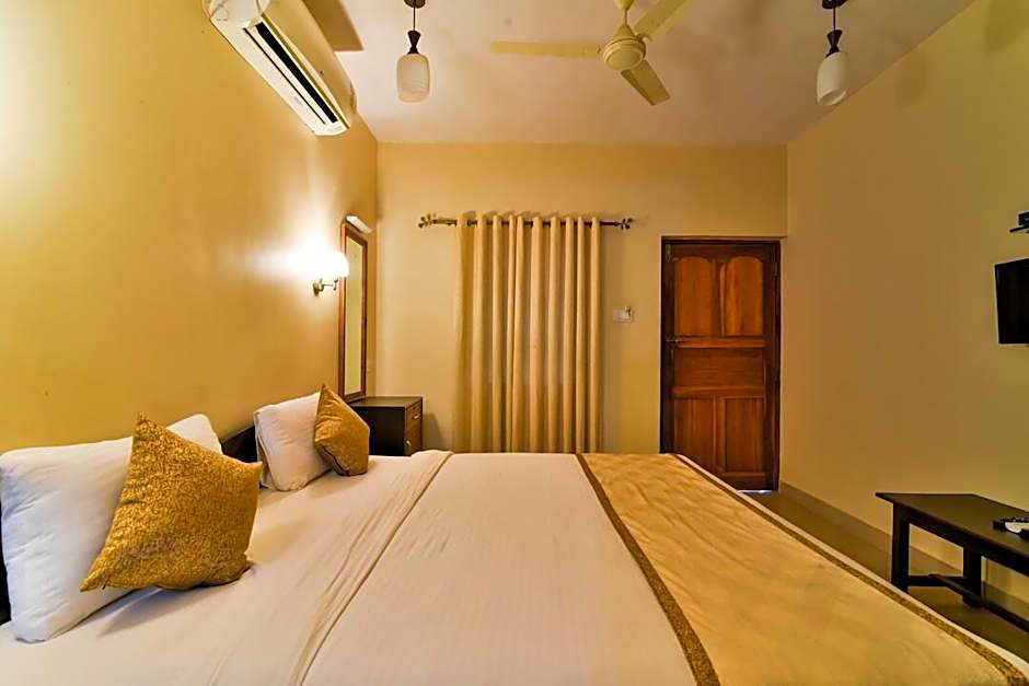 Baga Fantacia Beach Inn