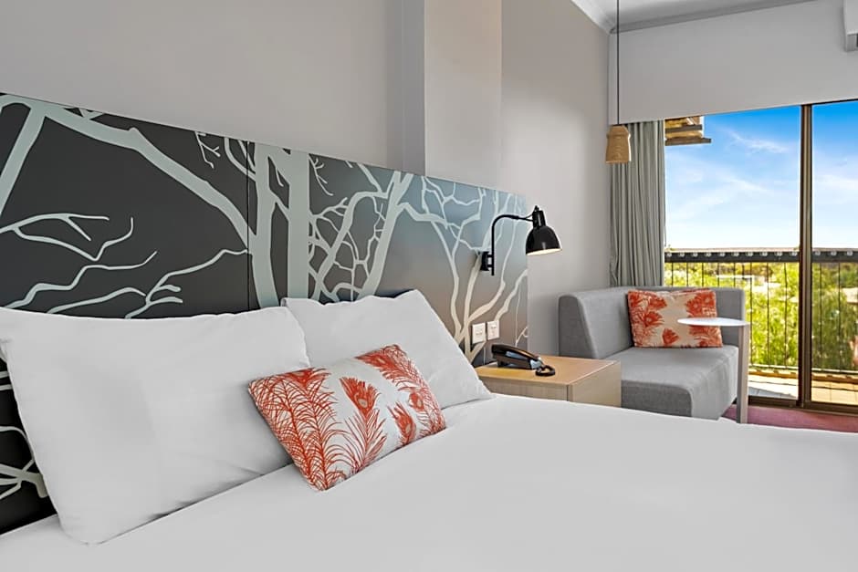 The Plaza Hotel Kalgoorlie