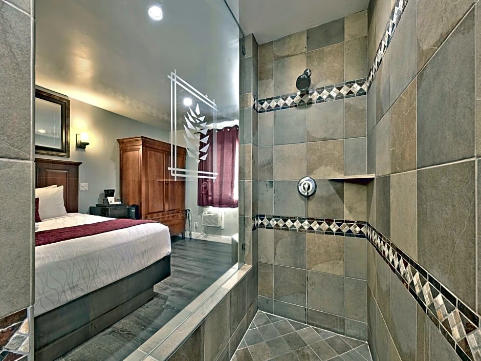 Secrets Inn Lake Tahoe