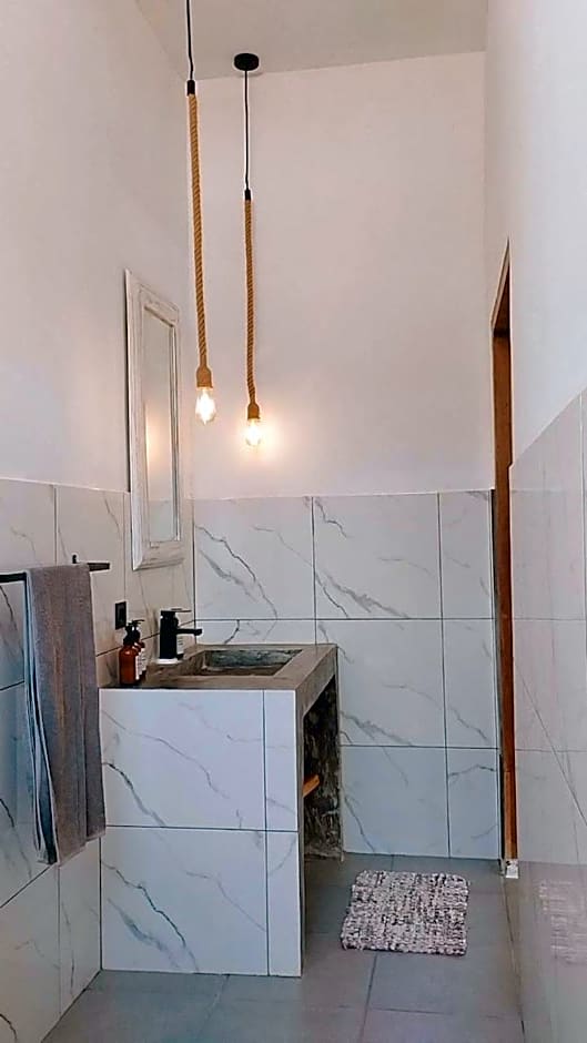 Villa Green House A tropical central 2-BR villa